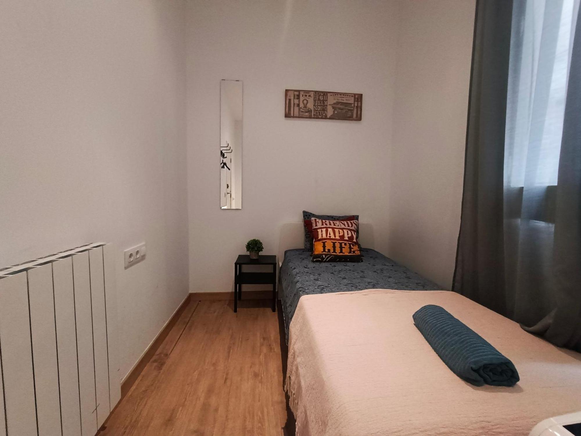 Private Room By El Born Барселона Экстерьер фото